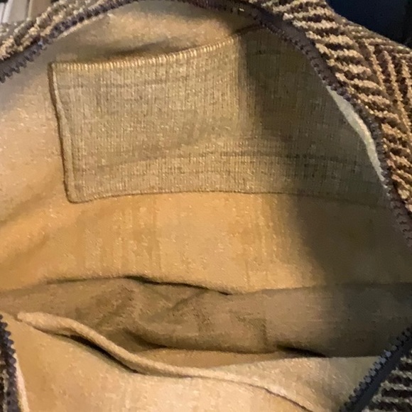 Carole Kyle Fabric Caryall with Flowered Handles- Top Zipper & 2 Pockets - Picture 8 of 8